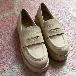 Beige Women's Platform Loafers - Size 7